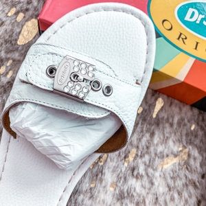 NEW Dr. Scholl’s Leather Flat Sandals